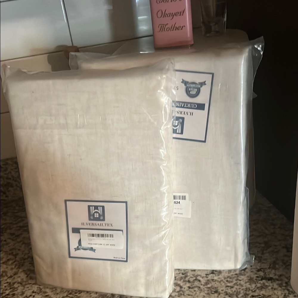 Brand new curtain set